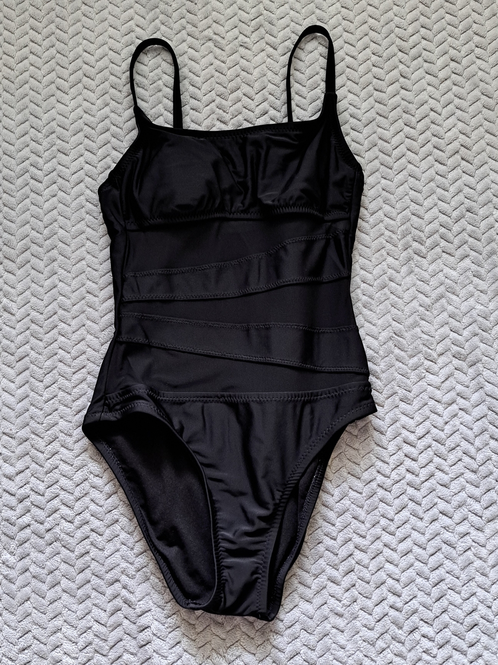 Shade & Shore Black One-Piece Swimsuit